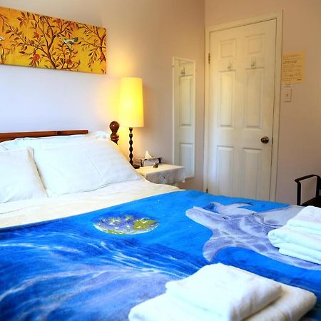 Jenny Guest House Yellowknife Dış mekan fotoğraf