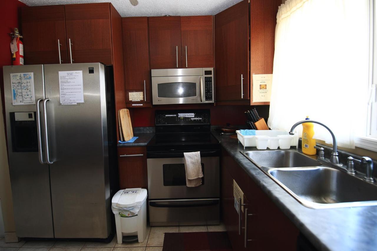 Jenny Guest House Yellowknife Dış mekan fotoğraf